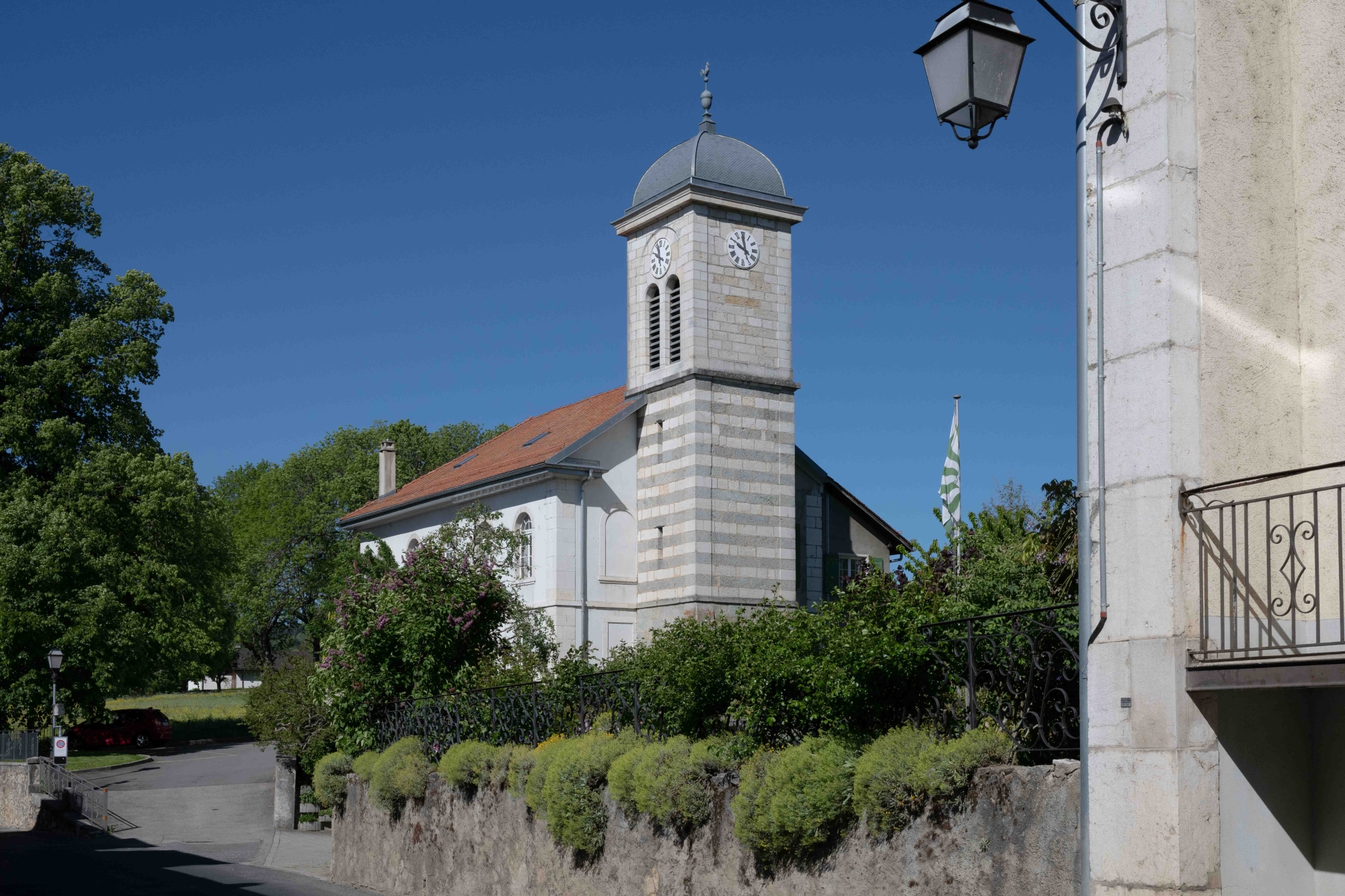 Couleurs locales à Le Vaud